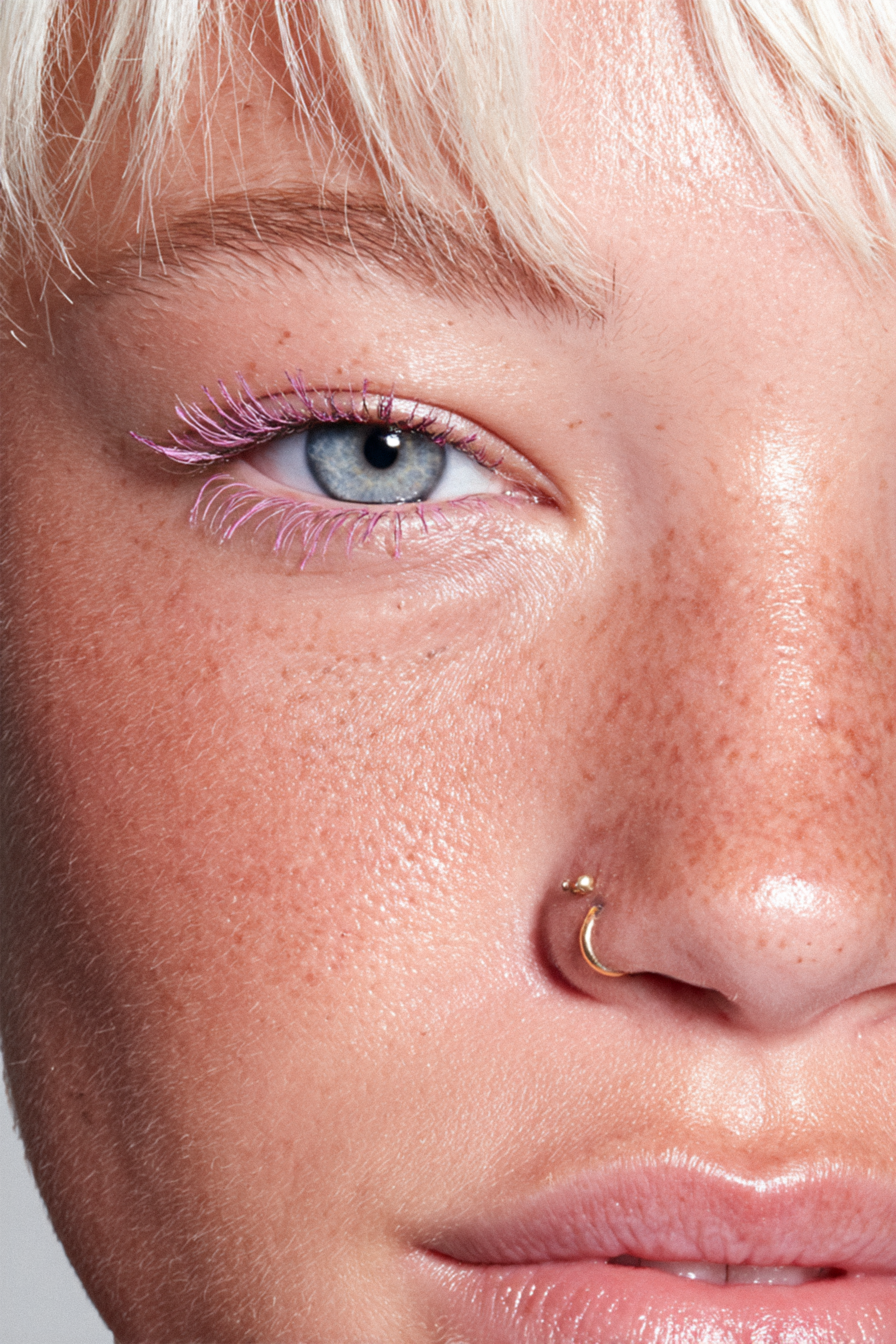 Color mascara